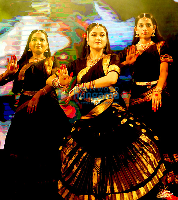 garcy singh performs at the maha kumbh mela ujjain 4