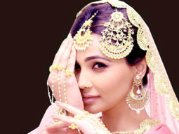 Daisy Shah all set to make her theatre debut