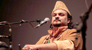 Unknown assailants shoot the famous qawwali singer Amjad Sabri