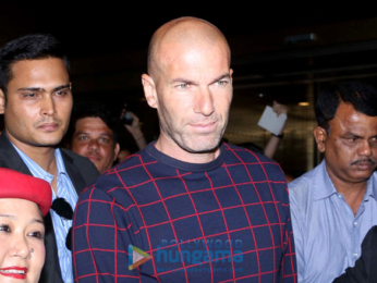 Amitabh Bachchan, Zinedine Zidane & others snapped at the international airport