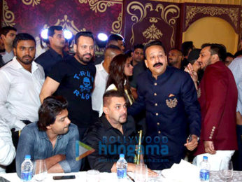 Salman Khan, Shah Rukh Khan, Katrina Kaif & others snapped at Baba Siddique's Iftaar party