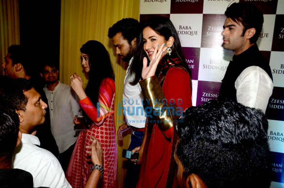 baba siddique iftar party 8