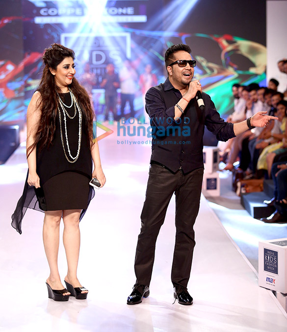 daisy shah 2 2