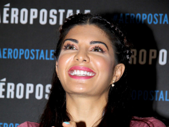 Jacqueline Fernandez launches Aeropostale store in Mumbai