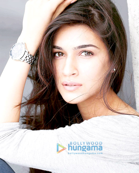kriti sanon 43