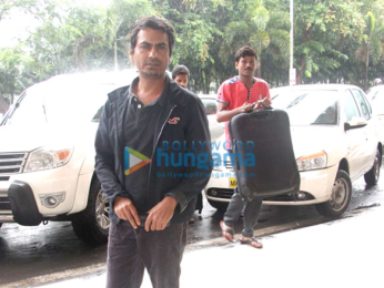 Nawazuddin Siddiqui snapped at the domestic airport