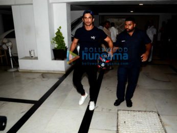 Shah Rukh Khan, Abhishek Bachchan, Alia Bhatt, Kriti Sanon & others at Karan Johar's bash