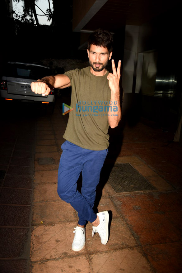 Shahid Kapoor snapped at ‘Udta Punjab’ promotion Shahid Kapoor snapped at ‘Udta Punjab’ promotion