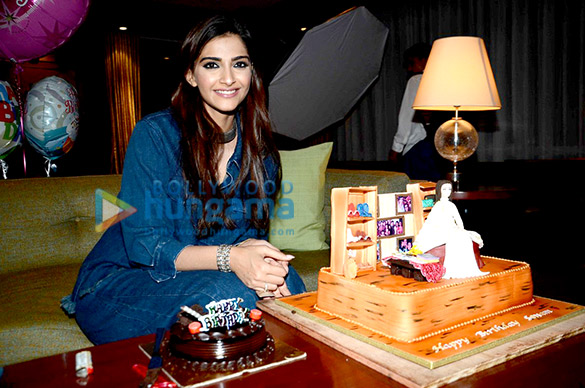 sonam kapoor 7 2