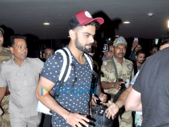 Virat Kohli snapped at the airport arriving from Delhi