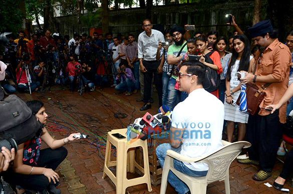 aamir family snapped on occasion of eid 3