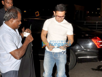 Aamir Khan snapped at the airport leaving for the USA