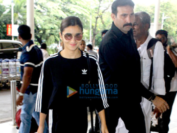 Alia Bhatt leaves to shoot for Jai Jawan at the Indian border