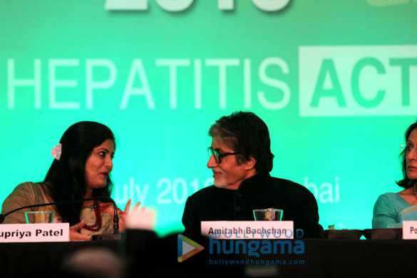 amitabh bachchan graces the who event 7