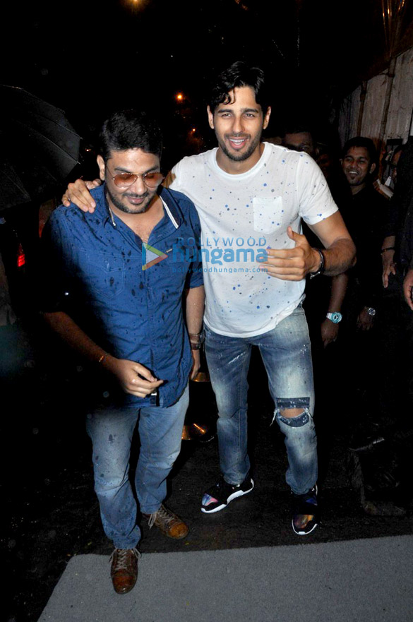 anand l rai birthday bash 14