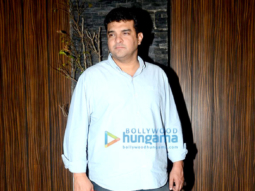 Dangal cast and crew get together at Aamir Khan’s house