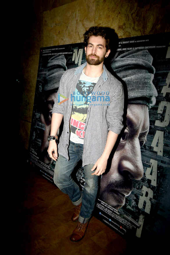 deepika ranveer others at screening of madaari 2