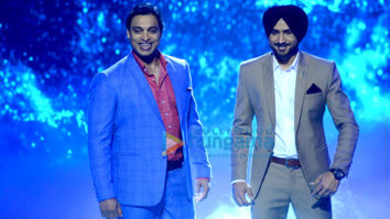 Harbhajan Singh & Shoaib Akhtar at the launch of ‘Mazak Mazak Me’