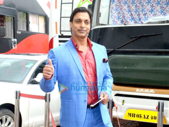 Harbhajan Singh & Shoaib Akhtar at the launch of 'Mazak Mazak Me'
