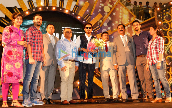 Irrfan Khan promotes ‘Madaari’ at Viviana Mall