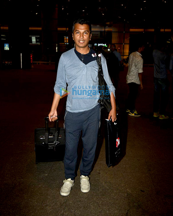 kiara vikram snapped at the airport 2