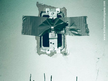 Lights Out (English) Lights Out (English)