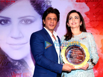 Shah Rukh Khan & Nita Ambani unveil Gunjan Jain's book 'She Walks She Leads'