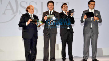 Shah Rukh Khan launches D’Decor’s digital interface D’Assist