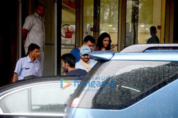 saif ali khan discharged post surgery 1