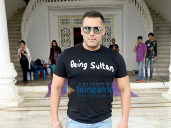 Salman Khan, Anushka Sharma & Ali Abbas Zafar talk about 'Sultan' success at media meet in Panvel