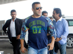 Salman Khan snapped on his way to Delhi