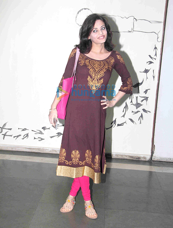 salman graces daisys play begum jaan 6