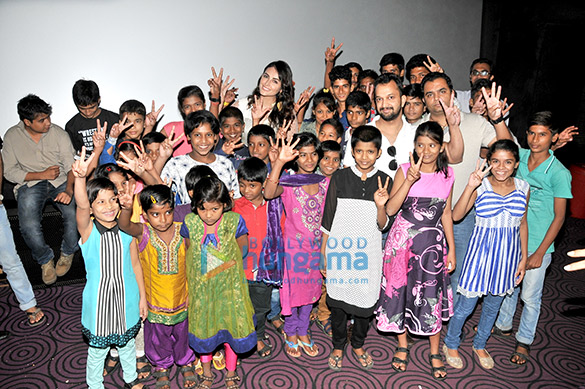 special screening of sultan for the children of ashraya initiative 1