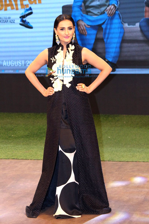 trailer launch of happy bhag jayegi 8