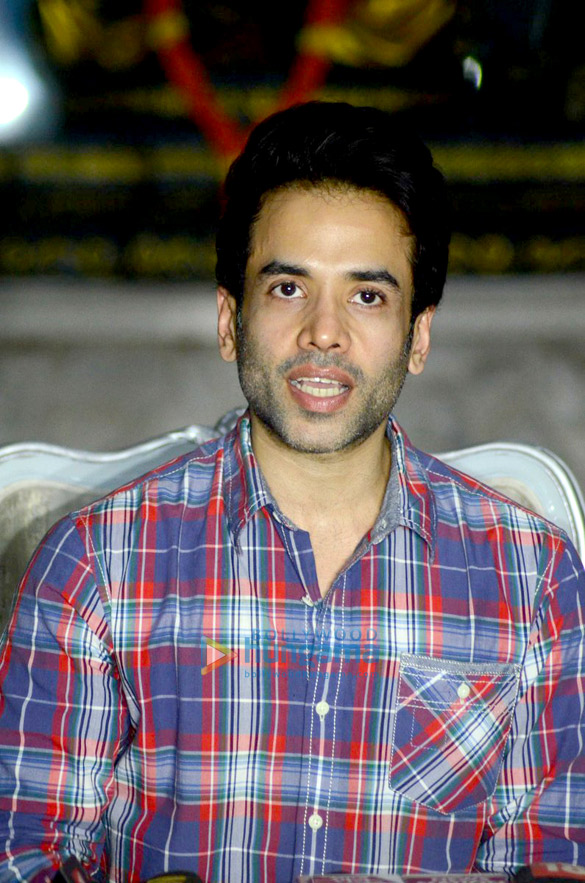 tusshar talks about becomes father 3