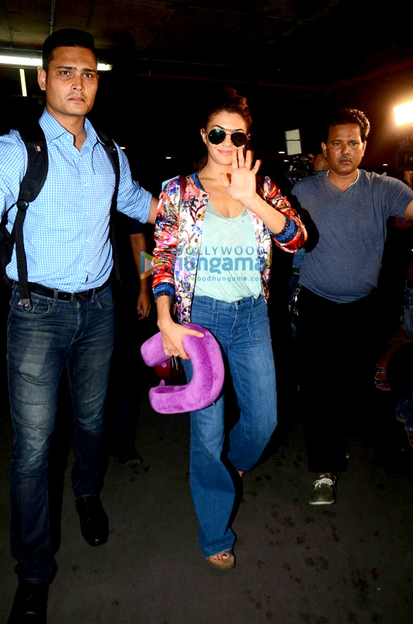 varun jacqueline return from jaipur 4