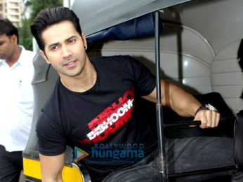 Varun Dhawan, John Abraham & Jacqueline Fernandez grace the 'Dishoom' media meet