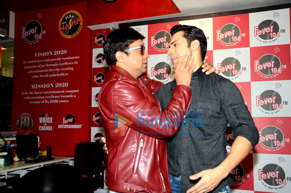 varun john promote dishoom at fever 104 fm 6