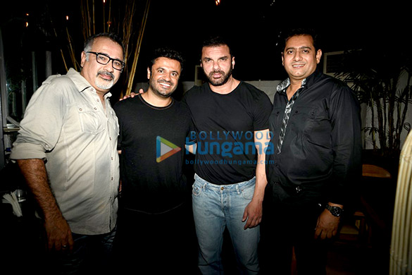 vikas rajeev host a party 5