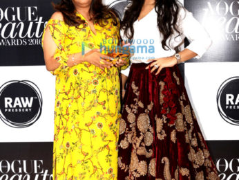 Ranbir Kapoor, Katrina Kaif & others grace 'Vogue Beauty Awards 2016'