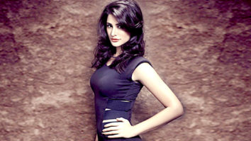 Nargis Fakhri becomes victim of online fraud, loses Rs. 6 Lakh