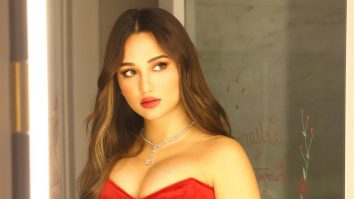 Celeb Wallpapers Of Aakanksha Sharma