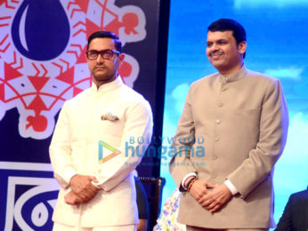 Aamir Khan, Kiran Rao & Reena Dutta grace 'The Satyamev Jayate Water Cup Awards 2016'