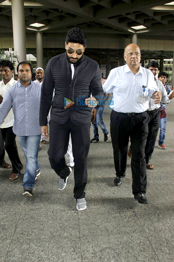abhishek suniel dino amy snapped at airport 4