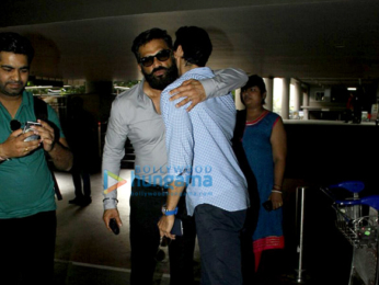 Abhishek Bachchan, Suniel Shetty, Dino Morea & Amy Jackson snapped at the airport