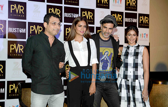 akshay kumar ileana dcruz esha gupta grace the press conference of rustom in delhi 1