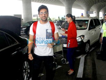 Ayushmann Khurrana & Sonam Kapoor snapped at the airport