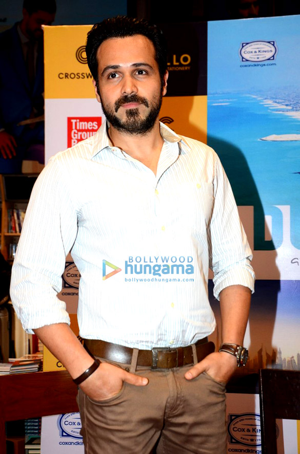 emraan launches the book dubai an experience 4