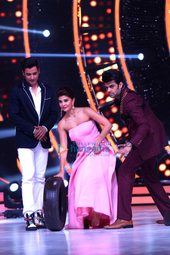 govinda performs on the sets jdj 7