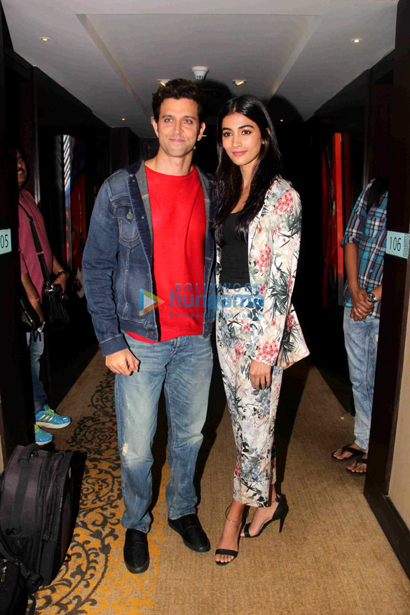 Hrithik Roshan & Pooja Hegde at ‘Mohenjo Daro’ promotions Hrithik Roshan & Pooja Hegde at ‘Mohenjo Daro’ promotions
